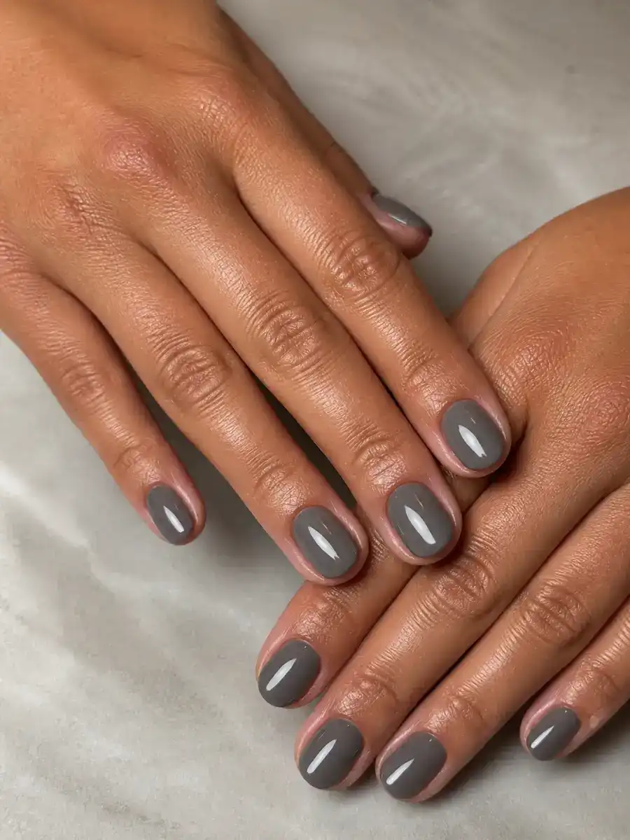 Charcoal Glossy Nails: greige grey, charcoal glossy